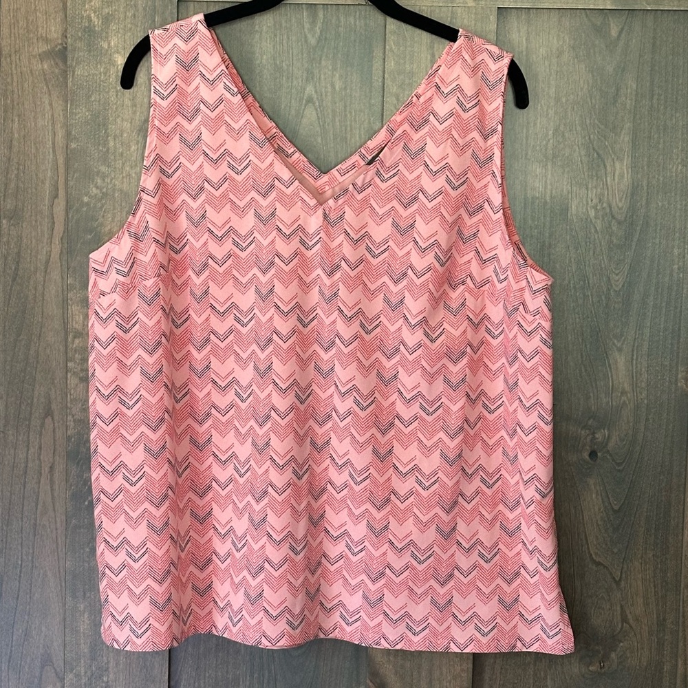 Eddie Bauer Women’s Travex V-neck Tank
